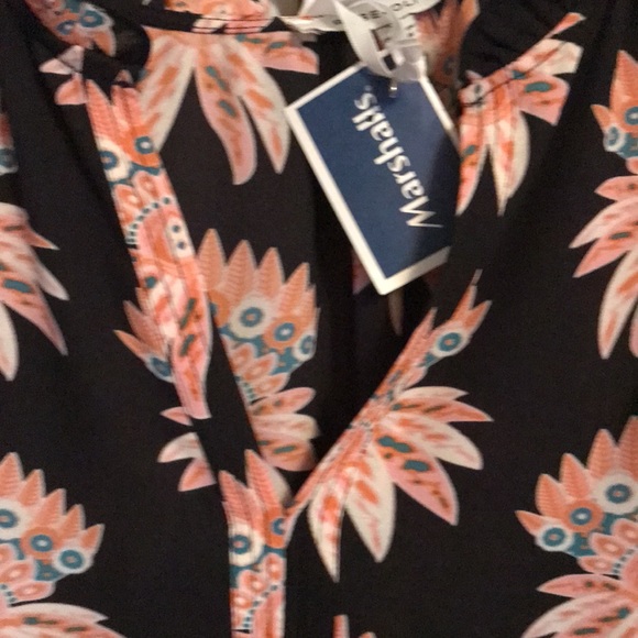 NWT Floral print shirt - Picture 3 of 5